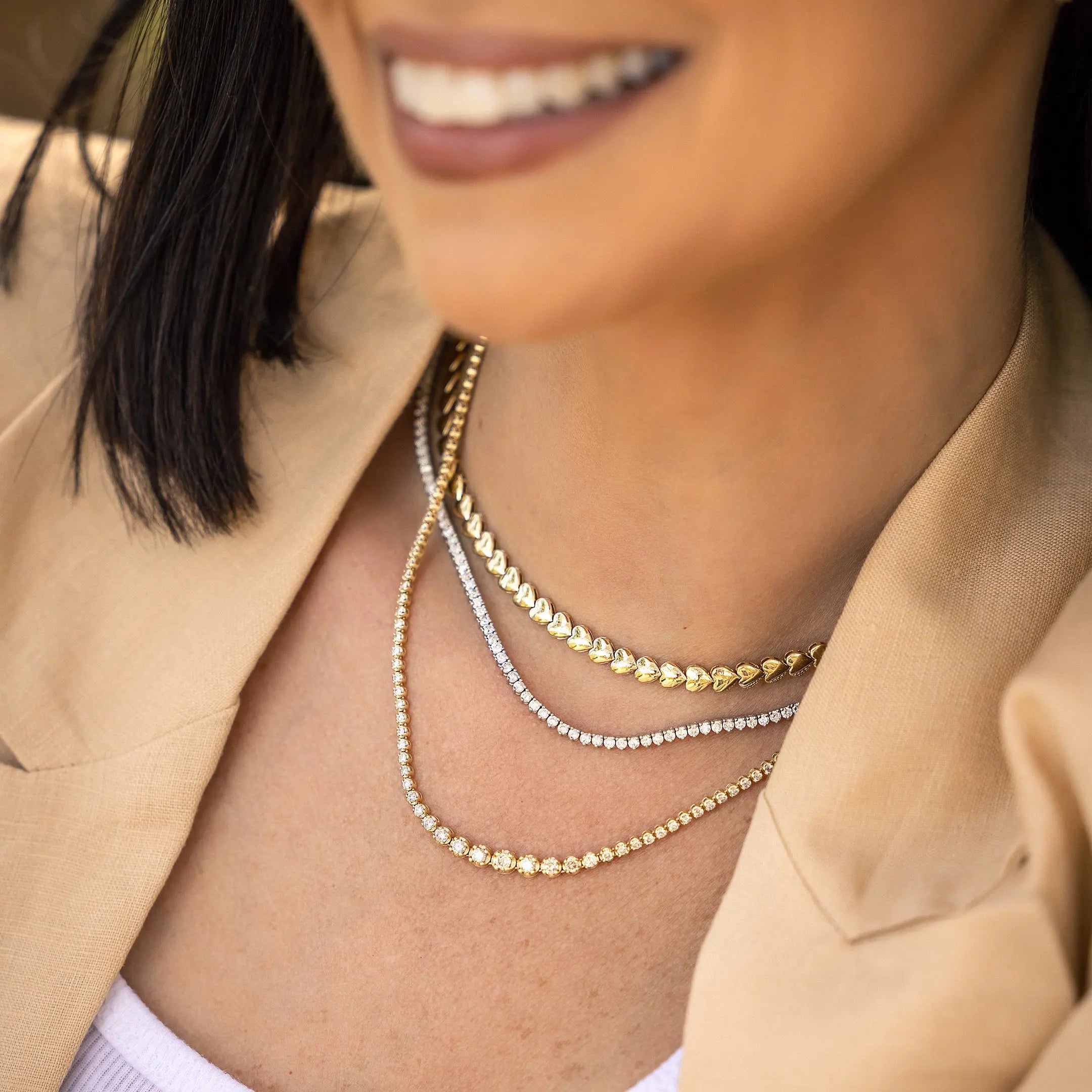Three-prong diamond tennis necklace with 5.5 carats of diamonds